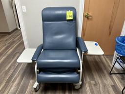 CONVALESCENT RECLINER