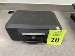 SENTRY SAFE, MODEL #: 1100
