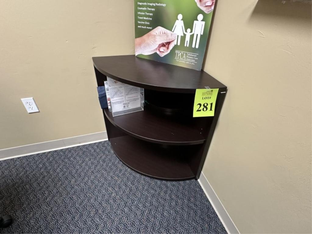 WOOD CORNER BOOKCASE