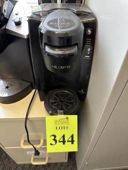 MR COFFEE COFFEE MAKER