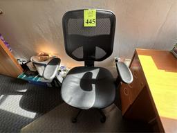 MESH BACK OFFICE CHAIR
