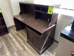 5' SINGLE PEDESTAL WOOD DESK WITH HUTCH