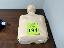 CPR TRAINING MANNEQUIN