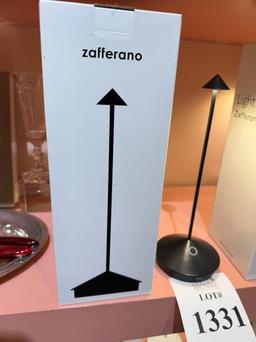 ZAFFERANO PINA PRO TABLE LAMP (BLACK)