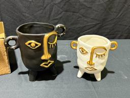 FANCY HOME COLLECTION VASE PLANTER FACE CERAMIC