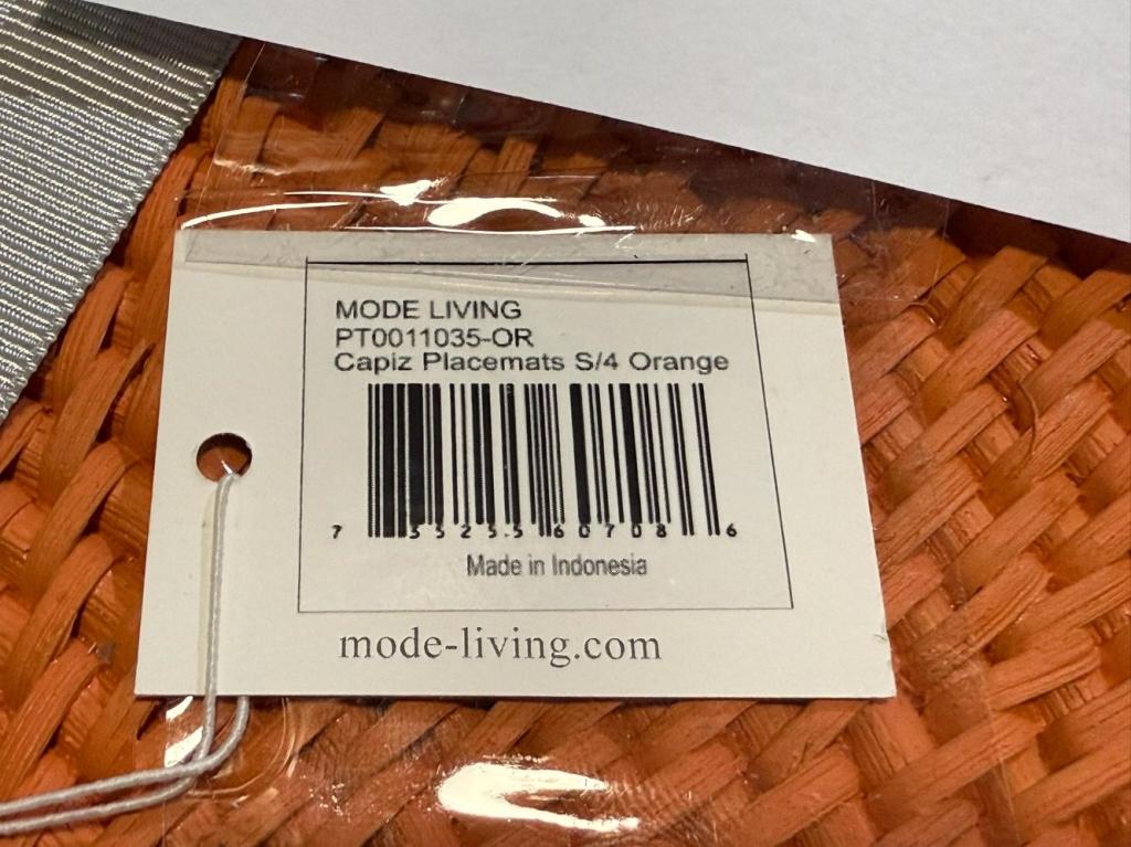 MODE LIVING SHELL PLACEMATS SET