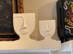 VASE WHITE CERAMIC FACE SET