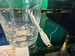 HANDYMAN DRINKWARE