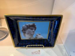 FANCY HOME COLLECTION ASHTRAY FIRENZE WITH STAND