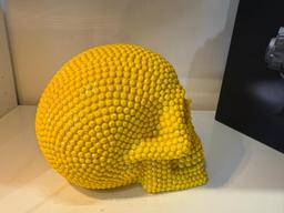 SKULL RESIN (YELLOW)