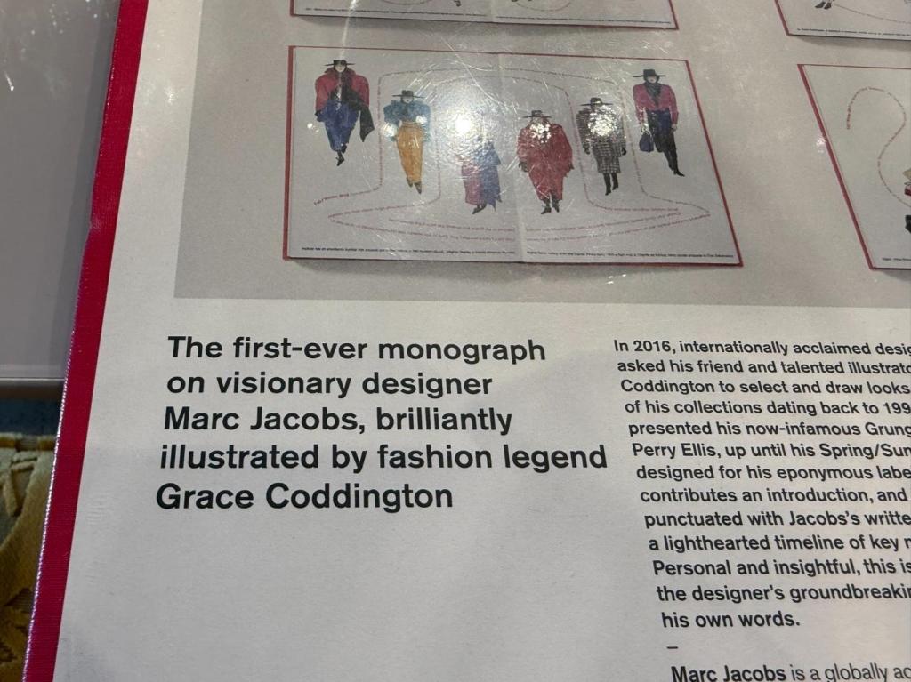 FIRST MONOGRAPH ON VISIONARY DESIGNER MARC JACOBS