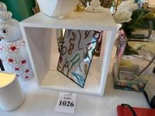 LOT CONSISTING OF (2) WHITE DISPLAY CUBES