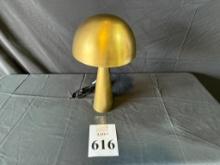 MUSHROOM TABLE LAMP
