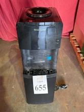 FRIGIDAIRE COLD & HOT WATER DISPENSER