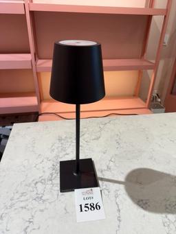 ZAFFERANO POLDINA PRO DESK LAMP (GRAY)