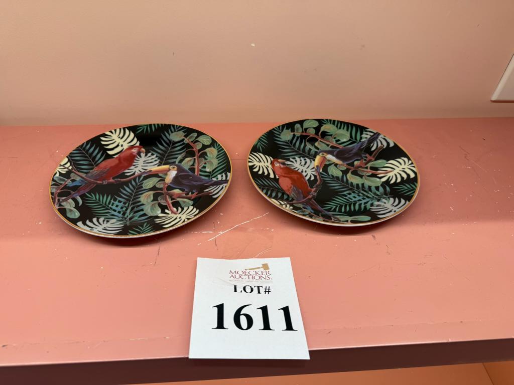 FANCY HOME COLLECTION DESSERT PLATES