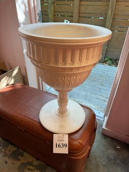 CAPITOL PLANTER AND CHAMPAGNE COOLER