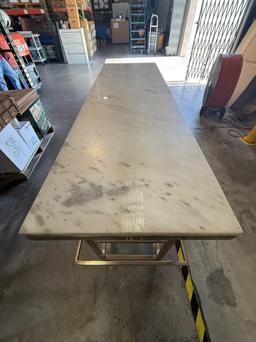 ZODAX CONSOLE TABLE ON WHEELS