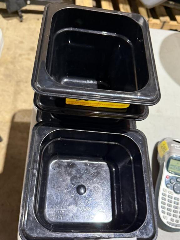 LOT CONSISTING OF PLASTIC STORAGE BINS