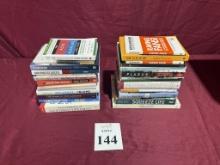 LOT CONSISTING OF ASSORTED BOOKS