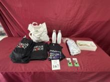 LOT CONSISTING OF ASSORTED BRANDED ITEMS