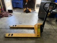 U-LINE H-1043 PALLET JACK