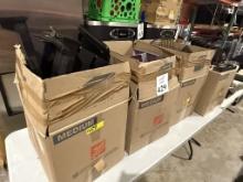 LOT CONSISTING OF ASSORTED OFFICE SUNDRIES