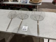 LOT CONSISTING OF ROUND COARSE MESH SKIMMERS