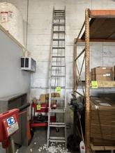 ALUMINUM EXTENSION LADDER