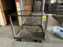 METAL FORKLIFT SAFETY PLATFORM