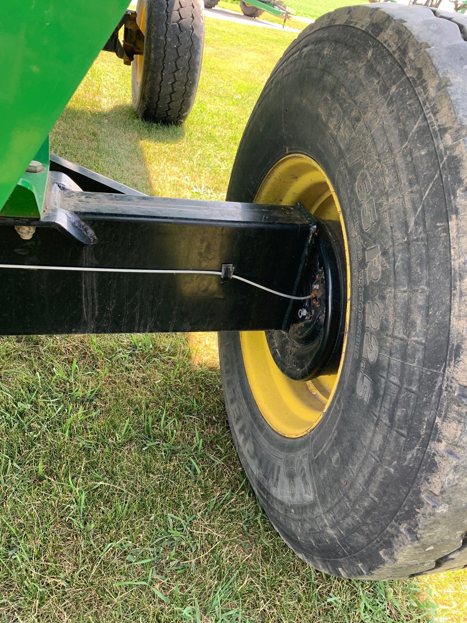 Demco 550bu Gravity Wagon
