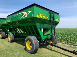Demco 550bu Gravity Wagon