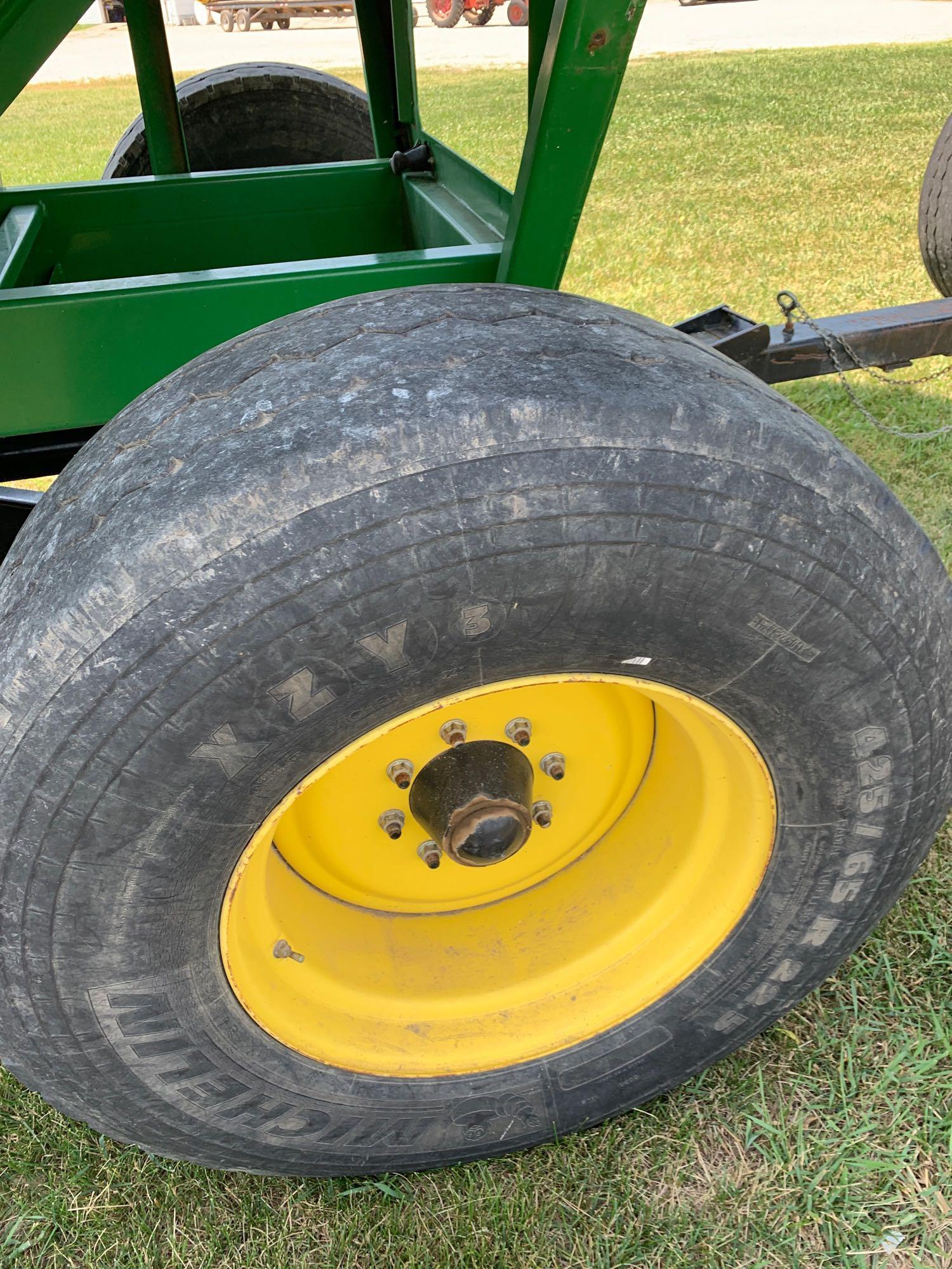 Demco 550bu Gravity Wagon