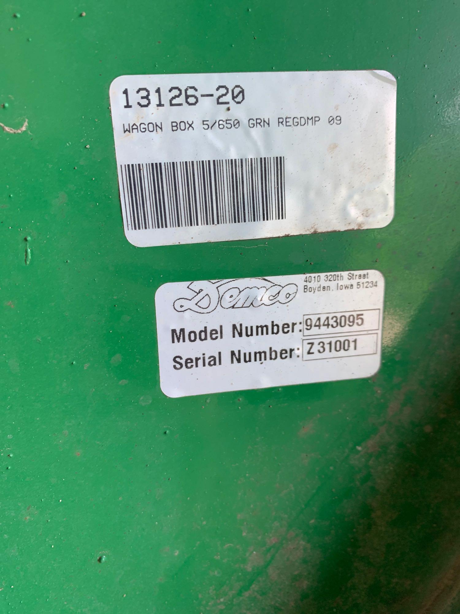 Demco 550bu Gravity Wagon