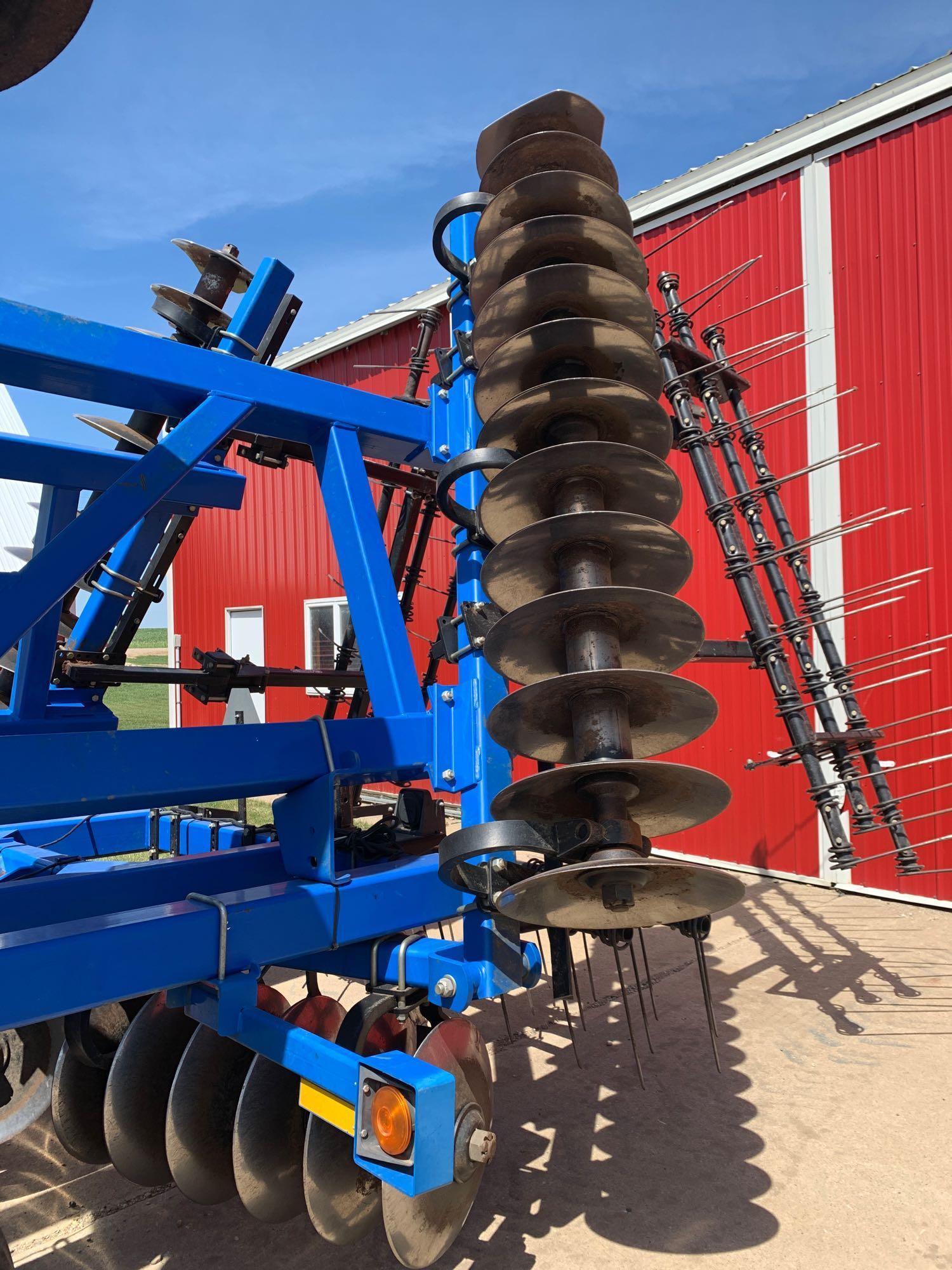 2010 Landoll 6230 26ft Disk-2nd Owner