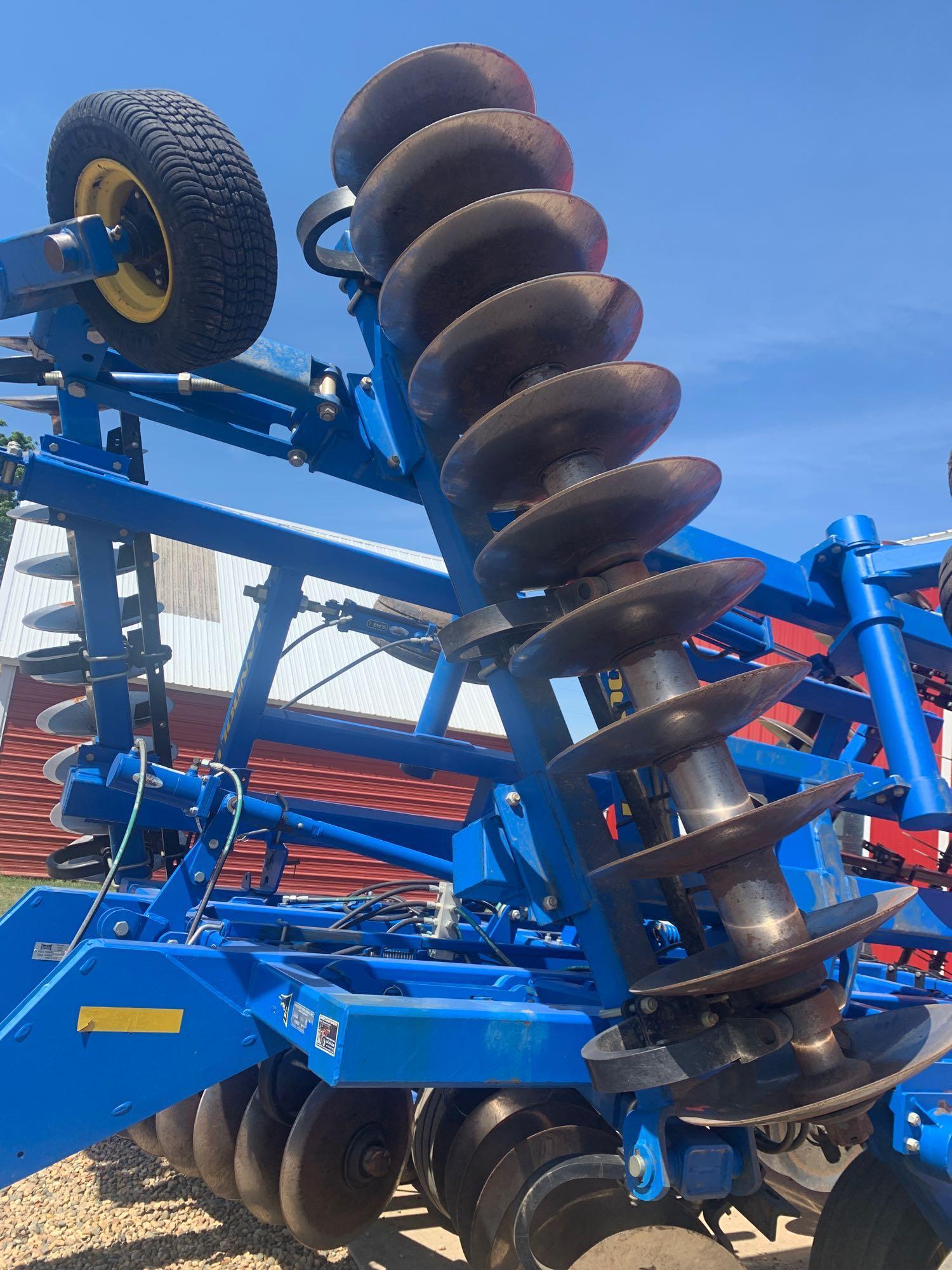 2010 Landoll 6230 26ft Disk-2nd Owner
