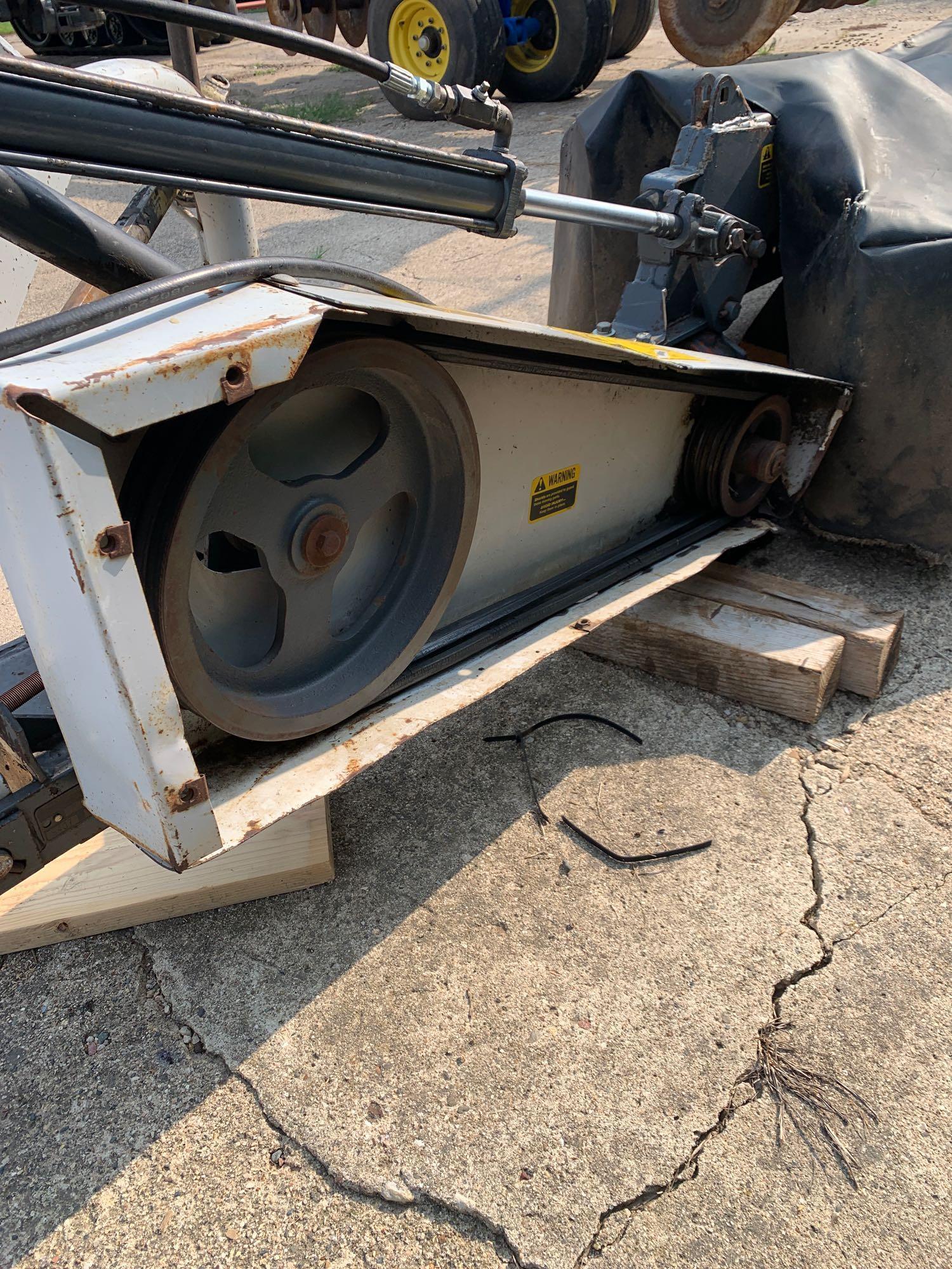 New Idea 5407 7ft Disc Mower