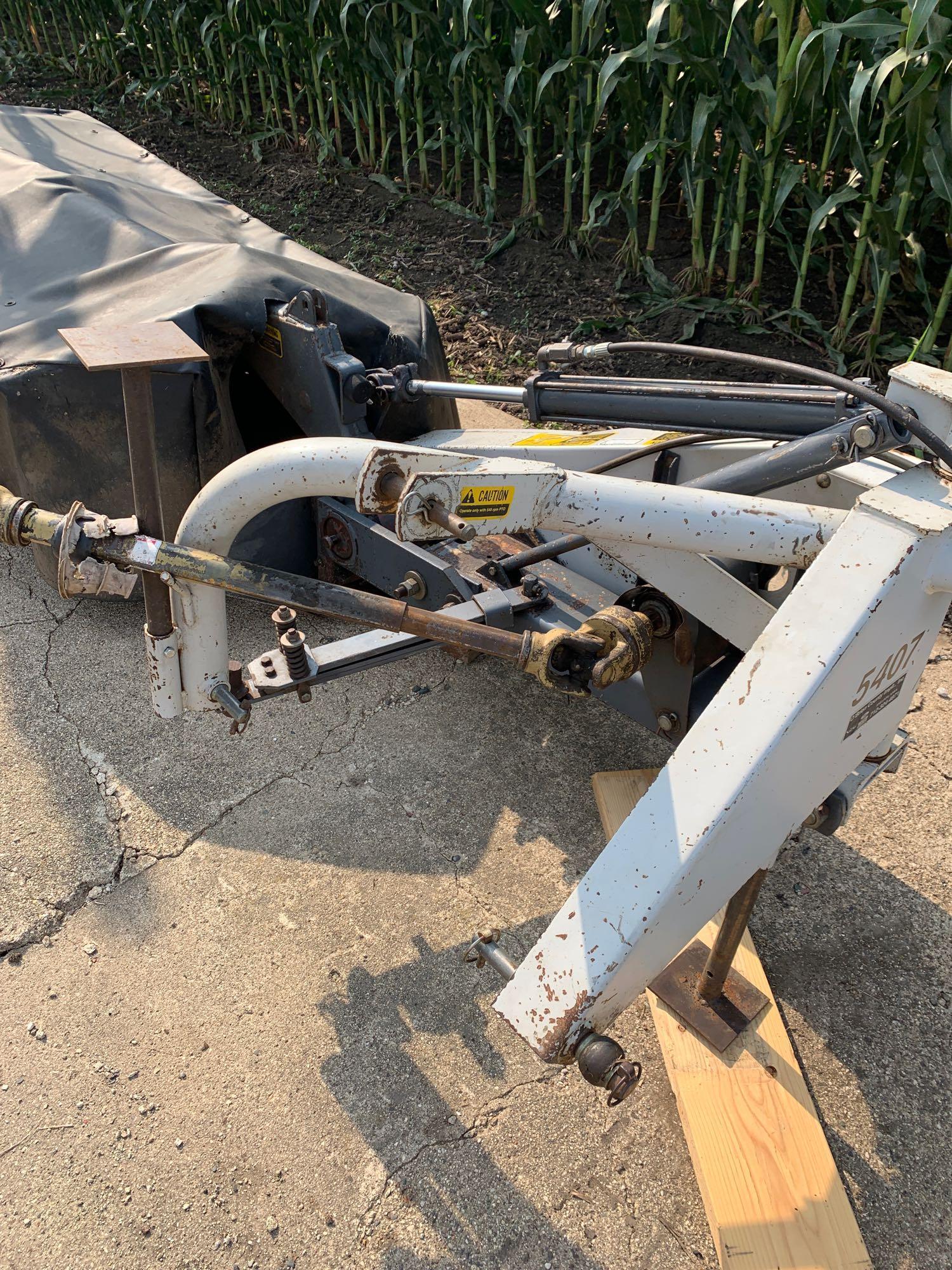 New Idea 5407 7ft Disc Mower