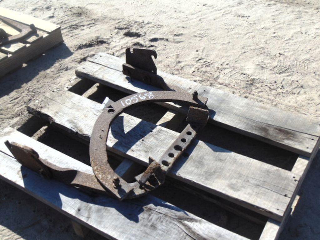 Farmall Super A draw bar