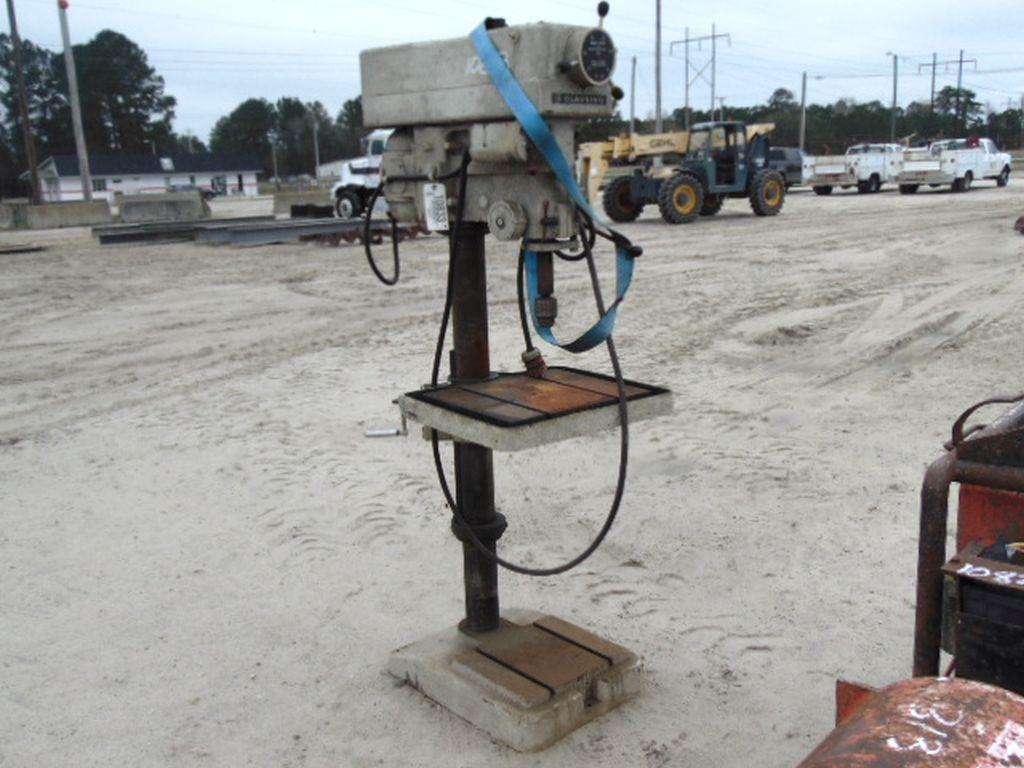 Clausing series 22V drill press
