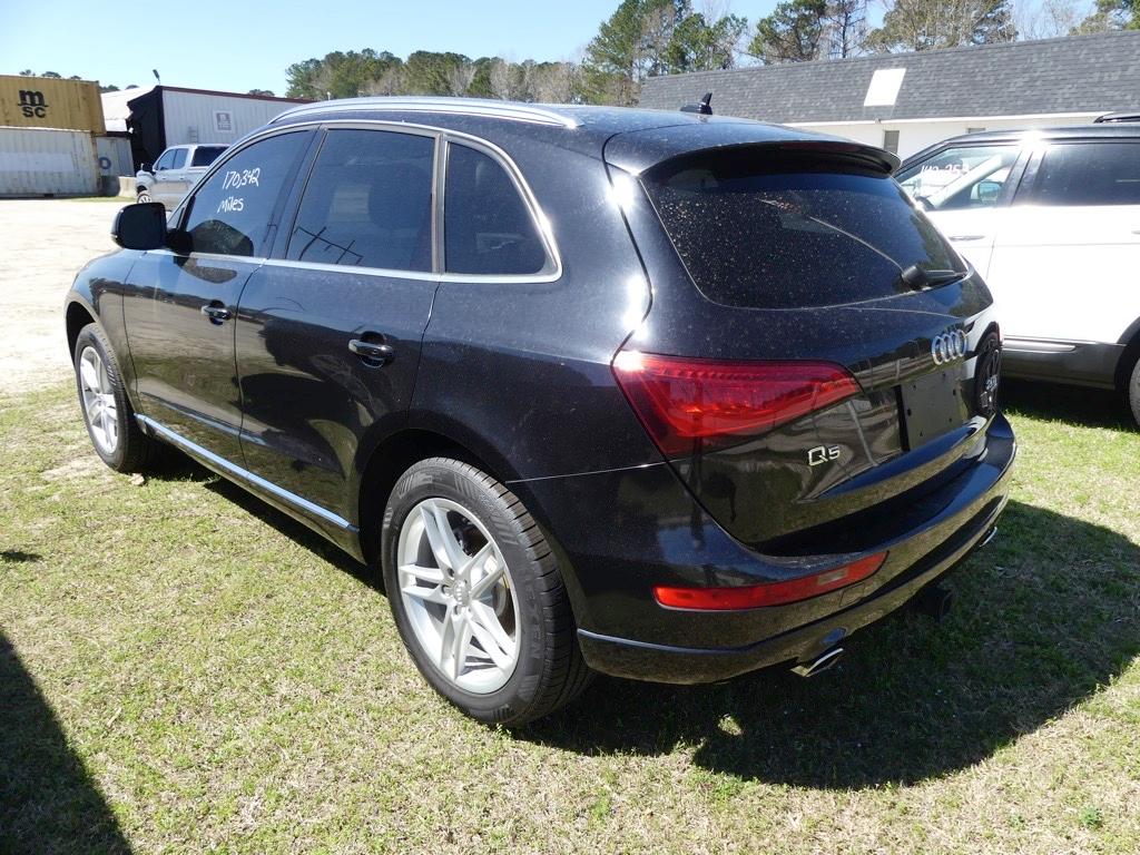 2014 AUDI Q5 Suv, 2.0T engine, A/T, power windows, power locks, panoramic sunroof, leather interior
