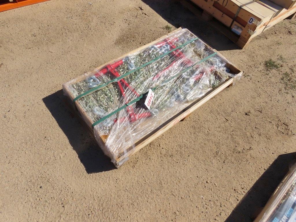 Pallet of 5400lb ratchet binders & 5/16inch 20ft chain