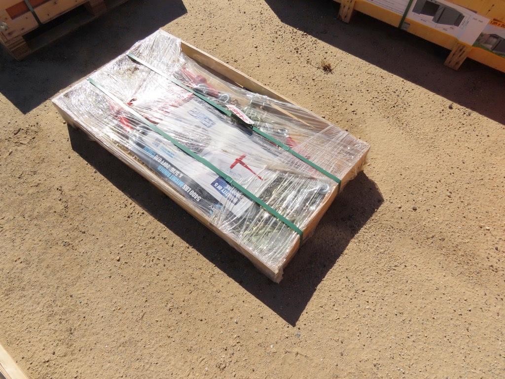 Pallet of 5400lb ratchet binders & 5/16inch 20ft chain