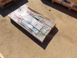 Pallet of 5400lb ratchet binders & 5/16inch 20ft chain