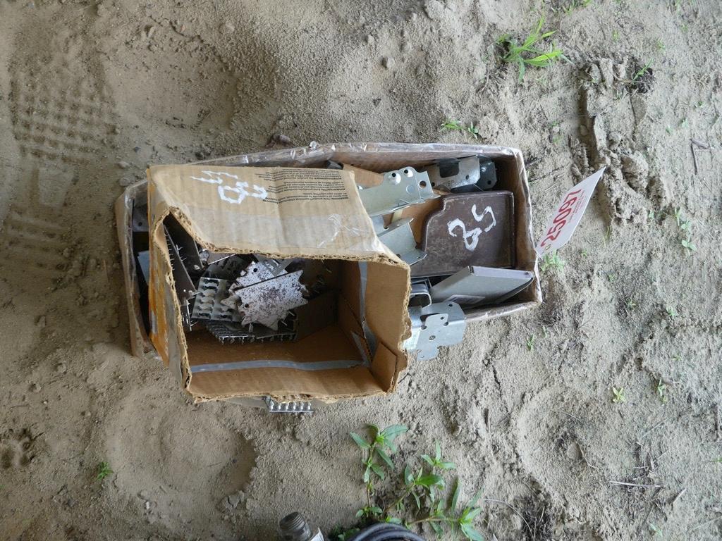 Box of mending plates