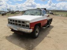 1981 Chevy 3500 Truck (V)