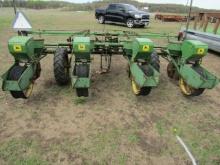 John Deere 494 A 4 Row Corn Planter (P)