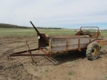 Minneapolis Moline Manure Spreader (O)