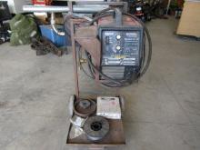 Lincoln Ideal arc SP-100 Welder (S)