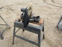 Craftsmen 10in Compound Mitter Saw On Stand (S)